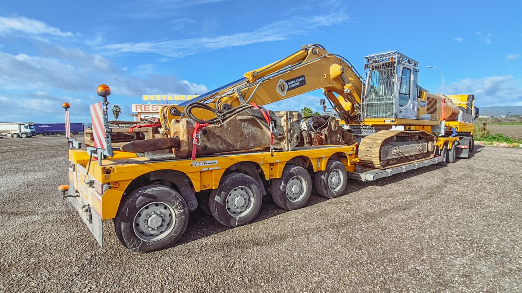 The MAX710 lowbed trailer for heavy haul construction jobs