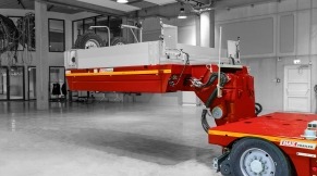 MAX810 semi-trailer as 2+6 axle version