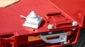 Two pairs of screwable container locks